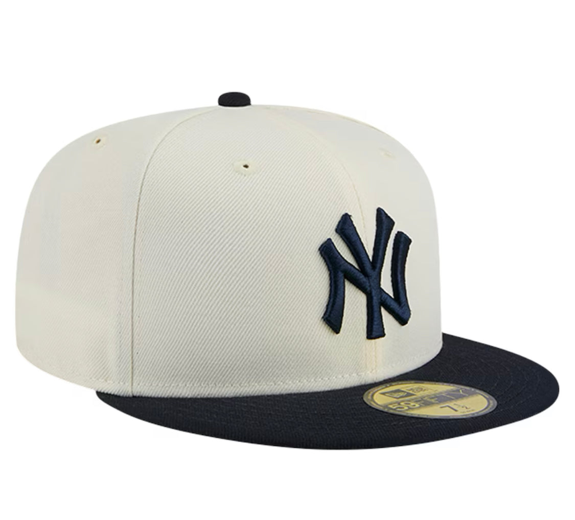 New Era 59FIFTY Cream Evergreen Chrome New York Yankees Fitted