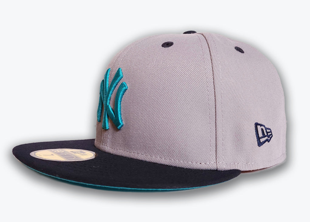 Redwood Sole X New Era 59FIFTY New York Yankees “Space Needle” Fitted