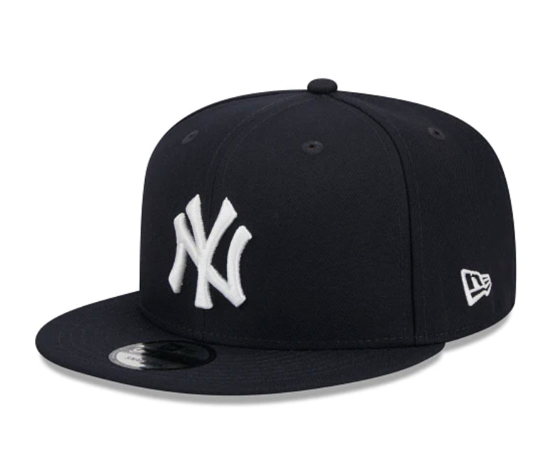 New Era New York Yankees Sidepatch 9FIFTY Snapback